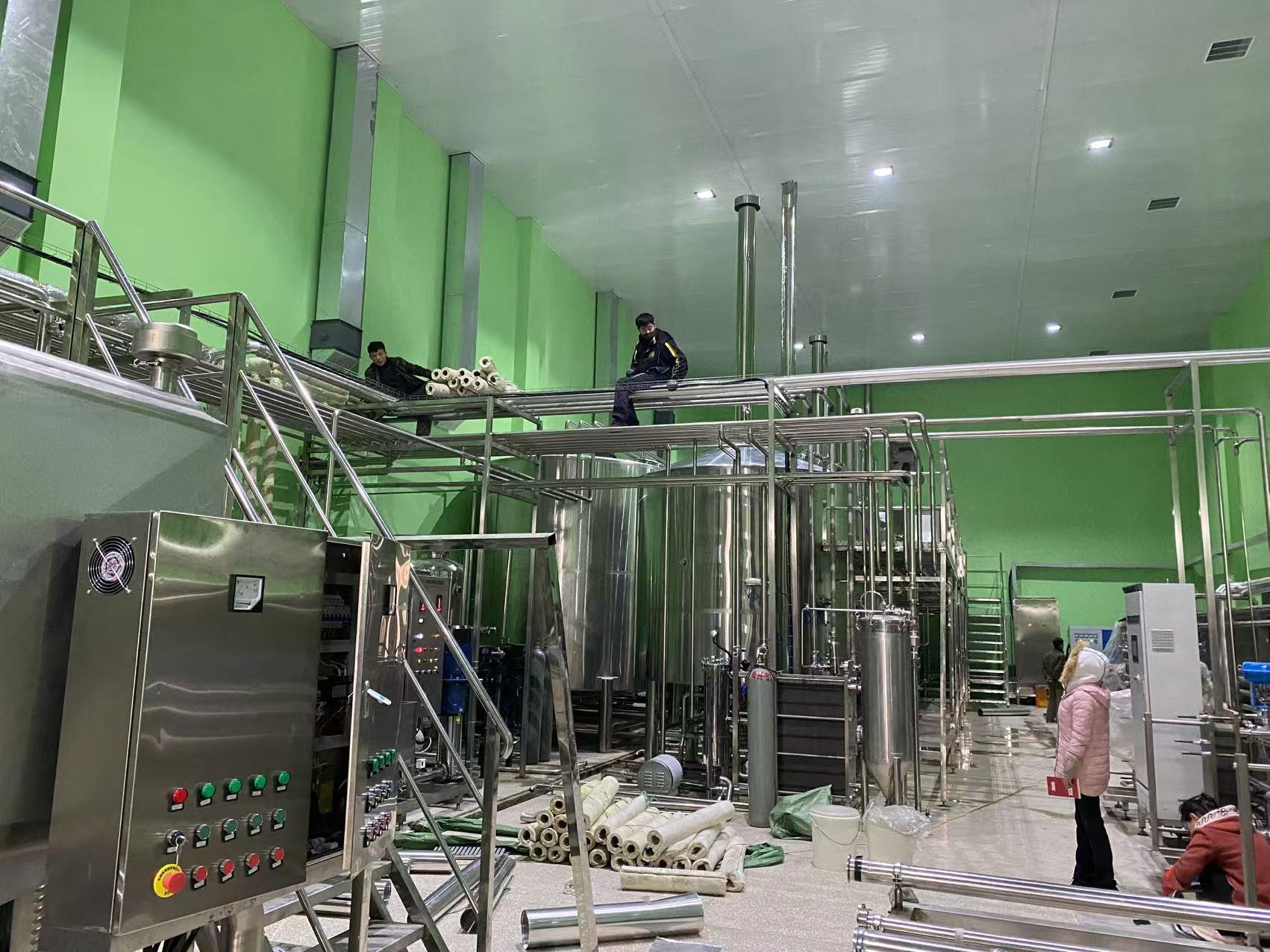 和龙精酿啤酒设备厂—精酿啤酒设备制造：传承工艺与创新科技的交融